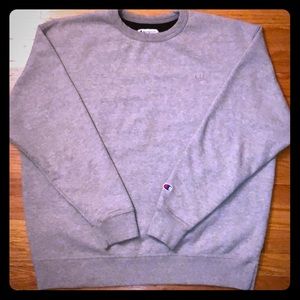 Champion Crewneck Sweater